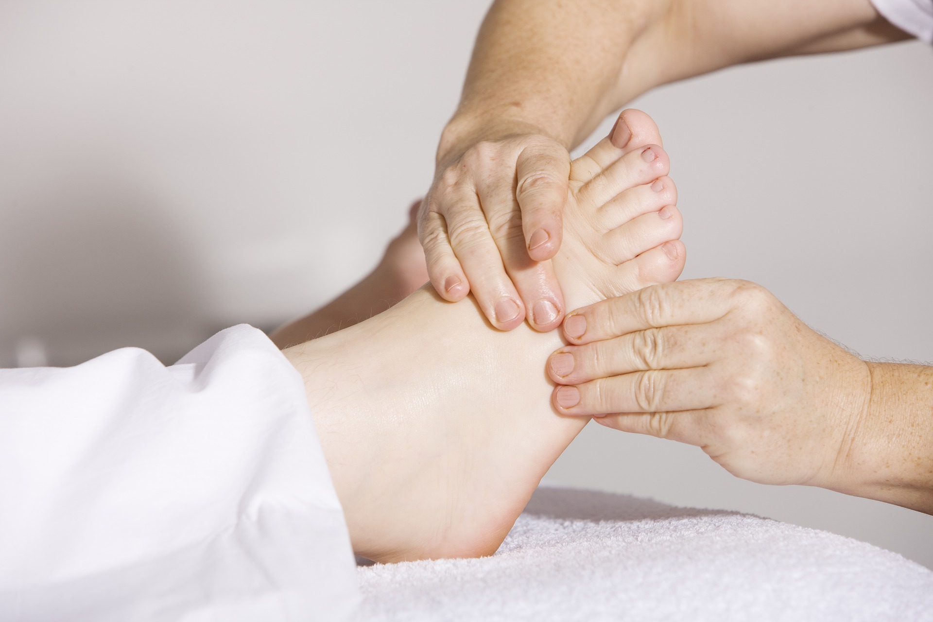 physical therapy g5ace0c2d0 1920